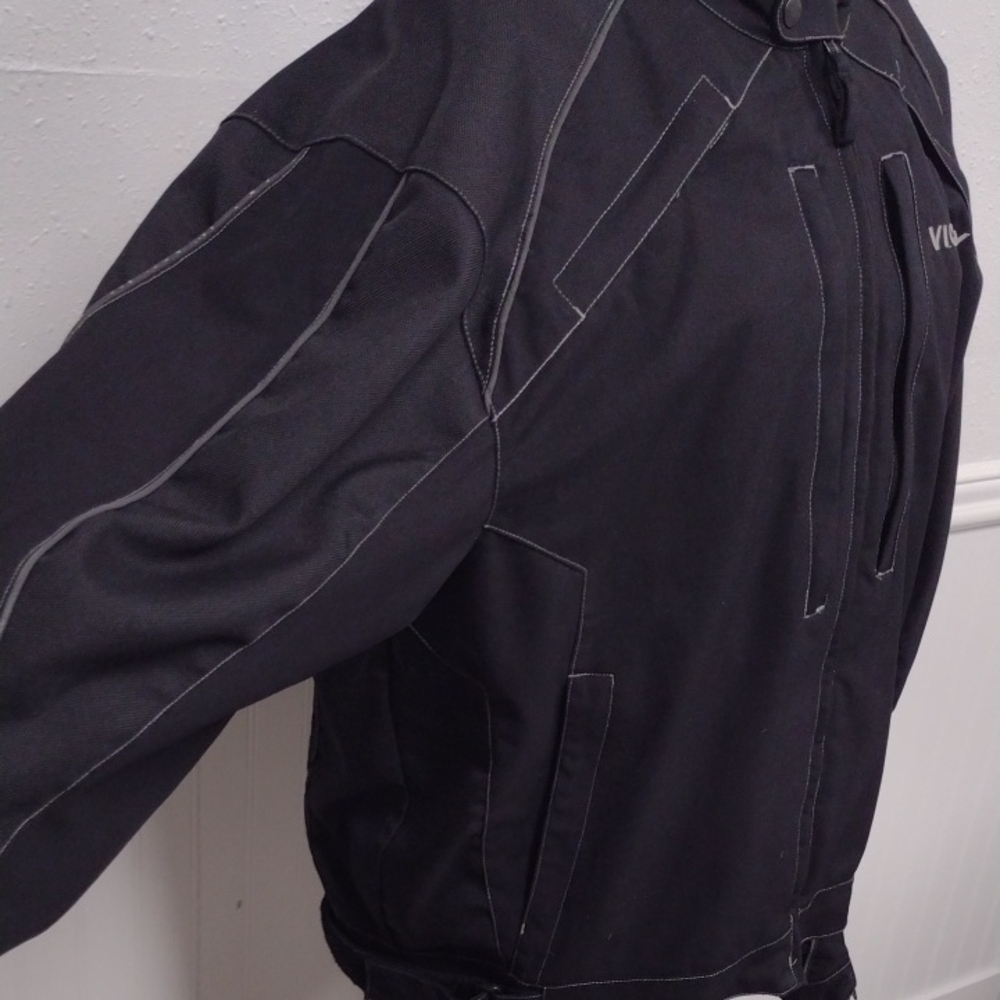 Victory Pure Men's Sleek Black Performance Jacket, Motorcycles - Picture 4 of 16
